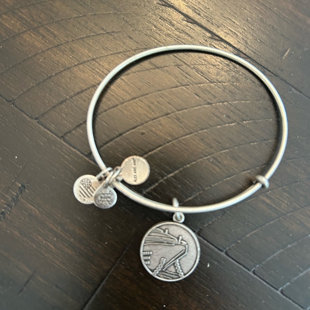 Alex and Ani Cruise Ship Silver Tone Charm Bangle Bracelet with Round Pendant